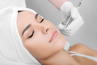 Surgical & Non-Surgical Hair Loss Solutions in Toronto, ON Surgical & Non-Surgical Hair Loss Solutions in Toronto, ON